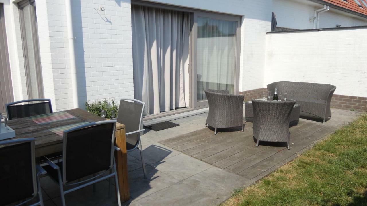 Vakantiehuis In Knokke-Heist Met Tuin En Parkeerplaats Exterior photo